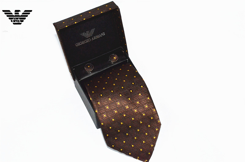 Cravatta Armani Per Uomo Modello 9